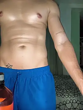 Snapshot of logan-31 chatting on 02-25-26, 03:07 logan-31 online show from 02-25-26, 03:07