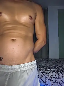 Snapshot of logan-31 chatting on 02-19-26, 03:58 logan-31 online show from 02-19-26, 03:58