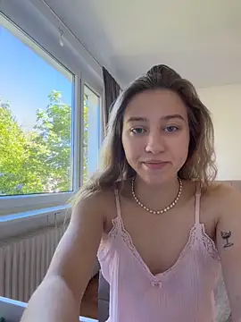 romyxxs online show from 05-08-26, 08:40