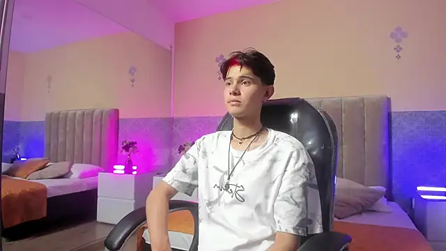 Derek Sinn online show from 03-26-26, 06:50