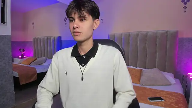 Derek Sinn online show from 04-09-26, 08:04