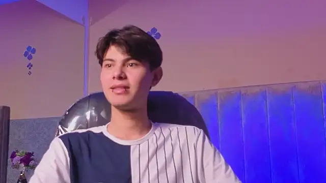 Derek Sinn online show from 03-03-26, 07:54