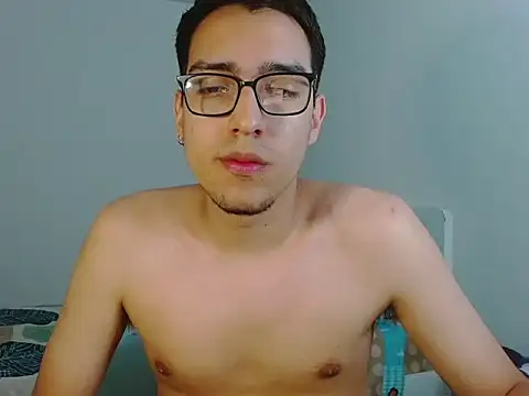 Snapshot of NickFin chatting on 04-23-26, 02:18 NickFin online show from 04-23-26, 02:18