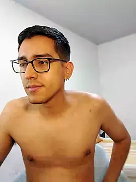 Snapshot of NickFin chatting on 02-24-26, 10:10 NickFin online show from 02-24-26, 10:10