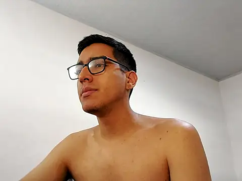 Snapshot of NickFin chatting on 02-28-26, 06:07 NickFin online show from 02-28-26, 06:07