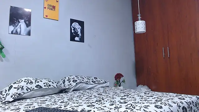 arianna rossi11 online show from 03-26-26, 12:58