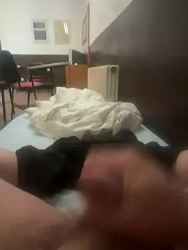 Can3438q online show from 04-18-26, 01:13