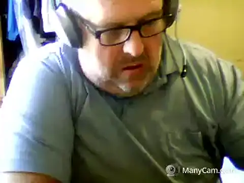 Snapshot of swichcassanesi chatting on 06-11-26, 12:35 swichcassanesi online show from 06-11-26, 12:35