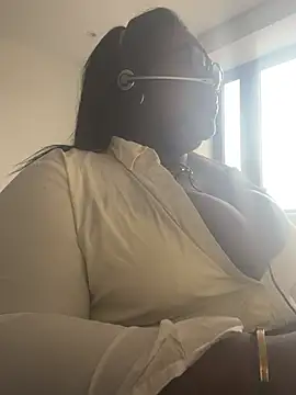 Snapshot of BouncyBBW chatting on 02-16-26, 11:53 BouncyBBW online show from 02-16-26, 11:53