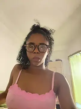 LIA PARKERR online show from 03-19-26, 02:55