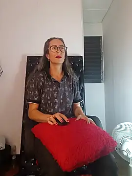 Snapshot of laurasofia45 chatting on 02-09-26, 07:12 laurasofia45 online show from 02-09-26, 07:12