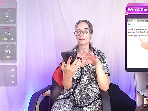 laurasofia45 online show from 05-12-26, 04:13