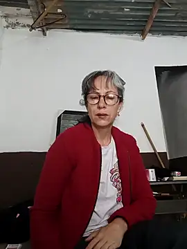 Snapshot of laurasofia45 chatting on 02-22-26, 01:24 laurasofia45 online show from 02-22-26, 01:24