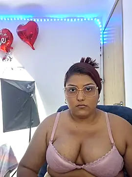 Amira-sultan online show from 02-17-26, 03:31