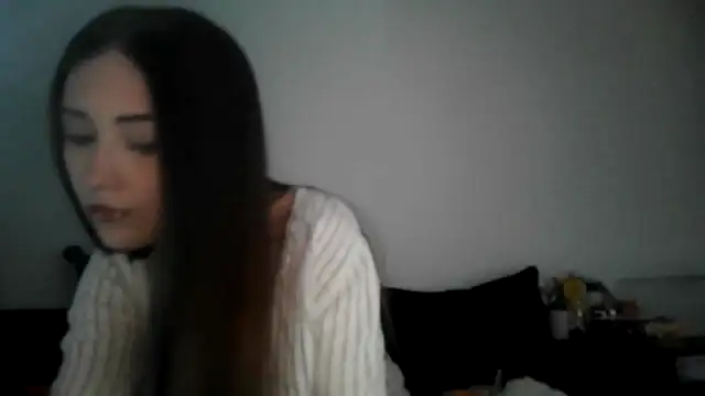 karlaluuvv online show from 03-23-26, 01:11