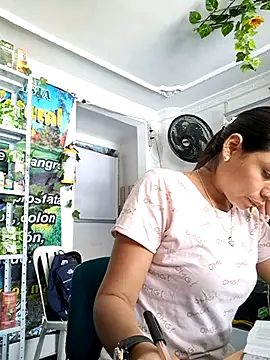 Tatianna Loove  online show from 05-13-26, 03:41