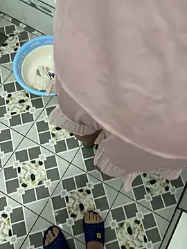 kimoanh102 online show from 02-27-26, 11:32