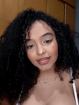 Snapshot of pandinhagamer chatting on 02-23-26, 02:13 pandinhagamer online show from 02-23-26, 02:13