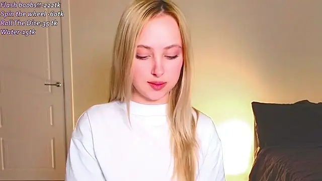 Snapshot of xloex chatting on 02-03-26, 12:32 xloex online show from 02-03-26, 12:32