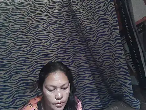 Snapshot of sexymom_siovie chatting on 02-01-26, 06:11 sexymom siovie online show from 02-01-26, 06:11