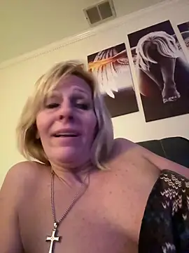 Snapshot of FireAfterDark chatting on 02-16-26, 09:30 FireAfterDark online show from 02-16-26, 09:30