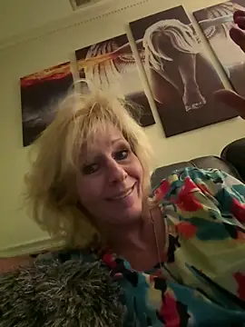 Snapshot of FireAfterDark chatting on 02-09-26, 07:06 FireAfterDark online show from 02-09-26, 07:06