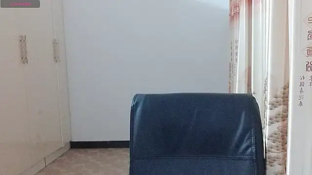 Snapshot of Nikishine chatting on 05-16-26, 02:27 Nikishine online show from 05-16-26, 02:27