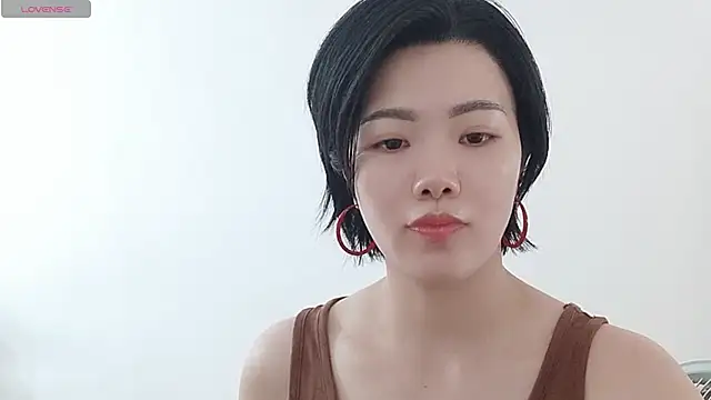 Snapshot of Nikishine chatting on 06-01-26, 04:24 Nikishine online show from 06-01-26, 04:24