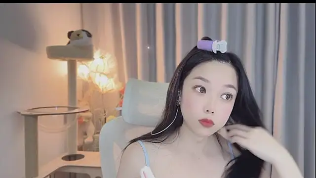 Yumi yuni online show from 05-08-26, 01:26