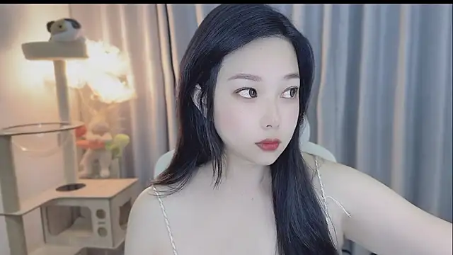 Yumi yuni online show from 05-14-26, 09:01