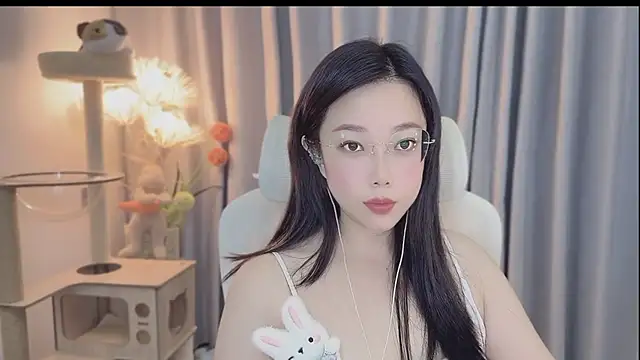 Yumi yuni online show from 05-10-26, 03:03