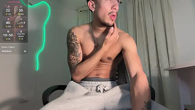 Snapshot of rafael_stone11 chatting on 04-01-26, 03:52 rafael stone11 online show from 04-01-26, 03:52