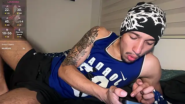 Snapshot of rafael_stone11 chatting on 03-31-26, 04:58 rafael stone11 online show from 03-31-26, 04:58