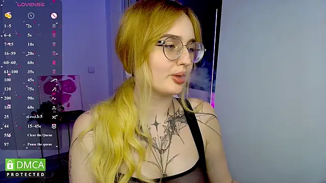 AdeLuna online show from 06-04-26, 09:19