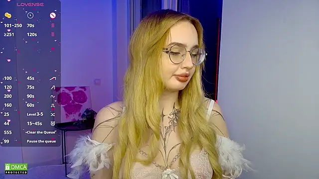 AdeLuna online show from 05-03-26, 09:07