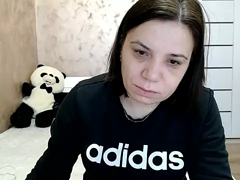 Snapshot of LorraGrey chatting on 02-04-26, 07:03 LorraGrey online show from 02-04-26, 07:03
