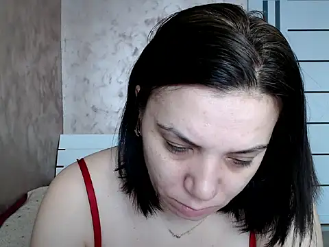 Snapshot of LorraGrey chatting on 02-20-26, 06:48 LorraGrey online show from 02-20-26, 06:48