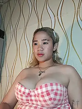 Snapshot of morena_joy69 chatting on 07-05-26, 08:54 morena joy69 online show from 07-05-26, 08:54