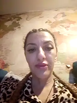 Snapshot of LannaQuinn chatting on 02-01-26, 07:06 LannaQuinn online show from 02-01-26, 07:06