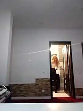 Snapshot of LannaQuinn chatting on 02-07-26, 02:52 LannaQuinn online show from 02-07-26, 02:52