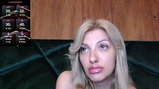 LannaQuinn online show from 05-05-26, 04:37