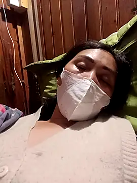 hot-luna- online show from 03-31-26, 12:29