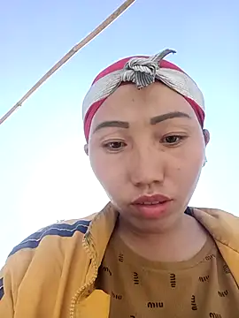 hot-luna- online show from 02-05-26, 07:37