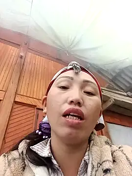 hot-luna- online show from 02-02-26, 01:15