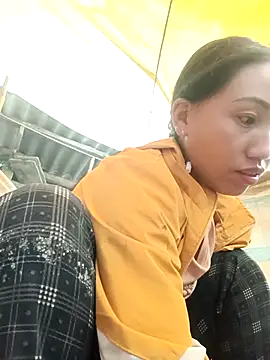 hot-luna- online show from 03-17-26, 12:57