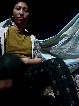 hot-luna- online show from 02-18-26, 11:28