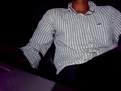 Indian-gentleman teen online show from 04-19-26, 10:05