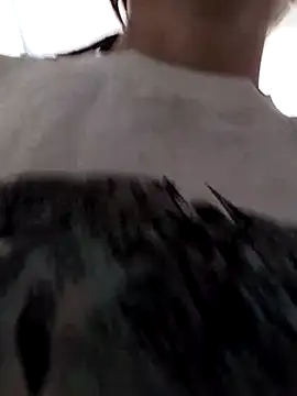 Snapshot of Bella-222 chatting on 02-13-26, 05:07 Bella-222 online show from 02-13-26, 05:07