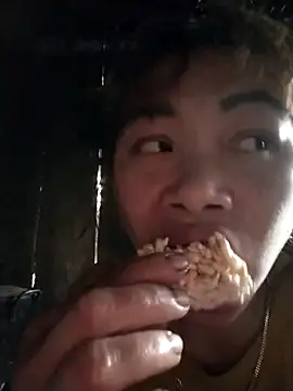 Snapshot of Bella-222 chatting on 02-25-26, 04:34 Bella-222 online show from 02-25-26, 04:34