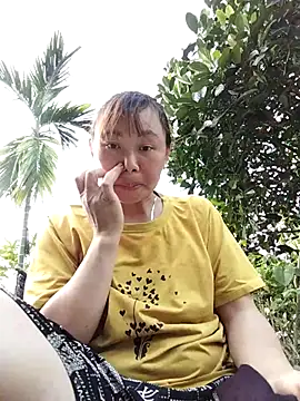 Bella-222 online show from 05-13-26, 10:44